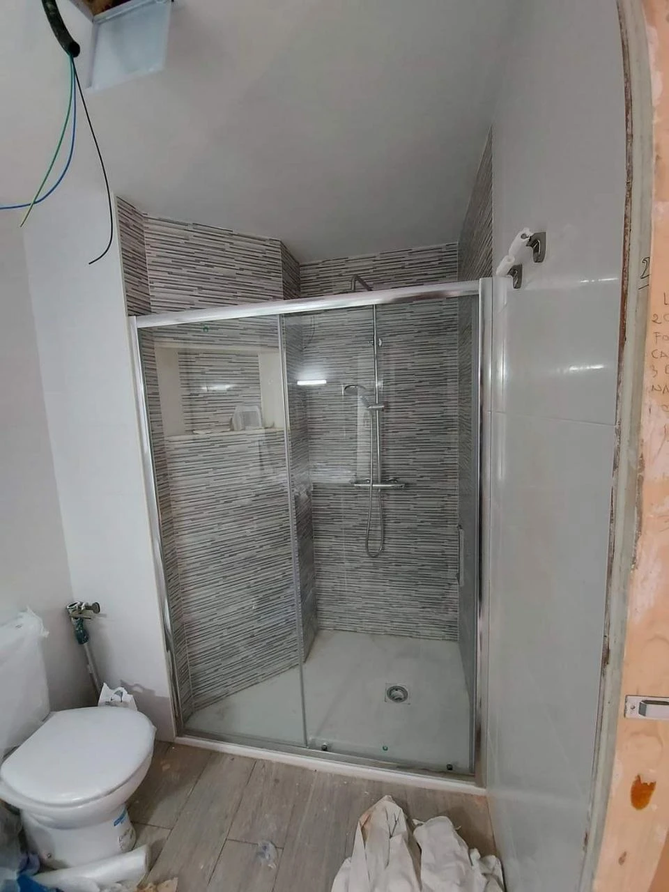 Cabine de duș din sticlă securizată
