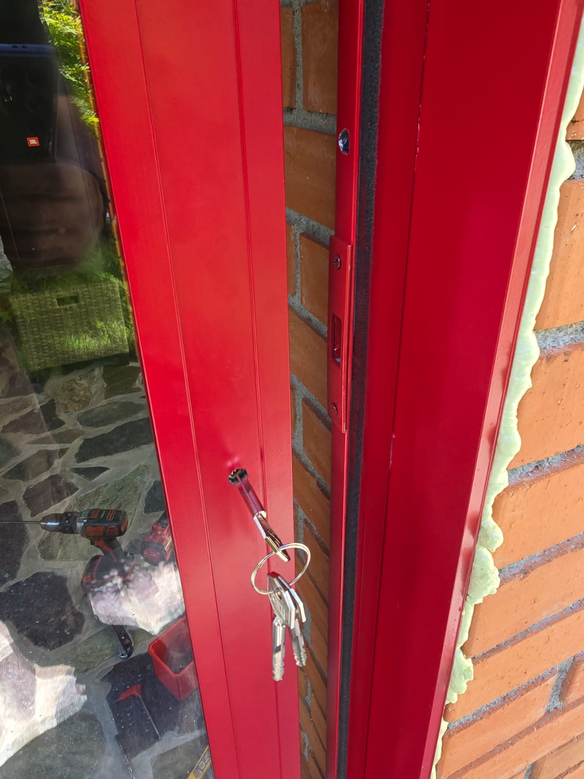 Tâmplărie PVC și Aluminiu